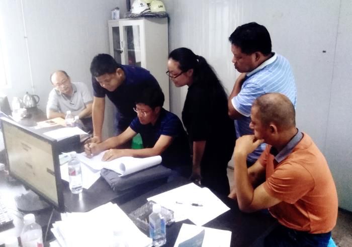 5���ָ���ֳ��������� ��700.jpg