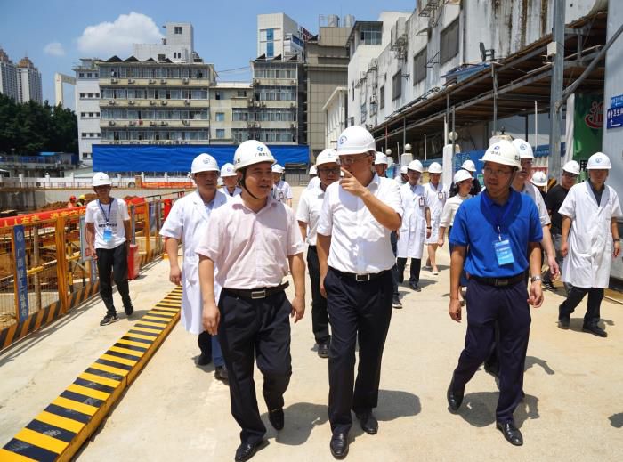 4�ƿ����Ӳ���Ŀ���� ������ ��700.jpg