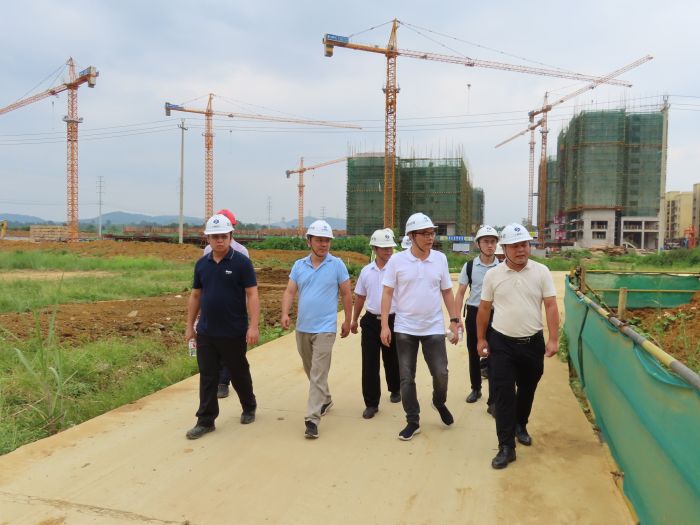 ��Ŀ�����ֳ�����һ�� ��.jpg