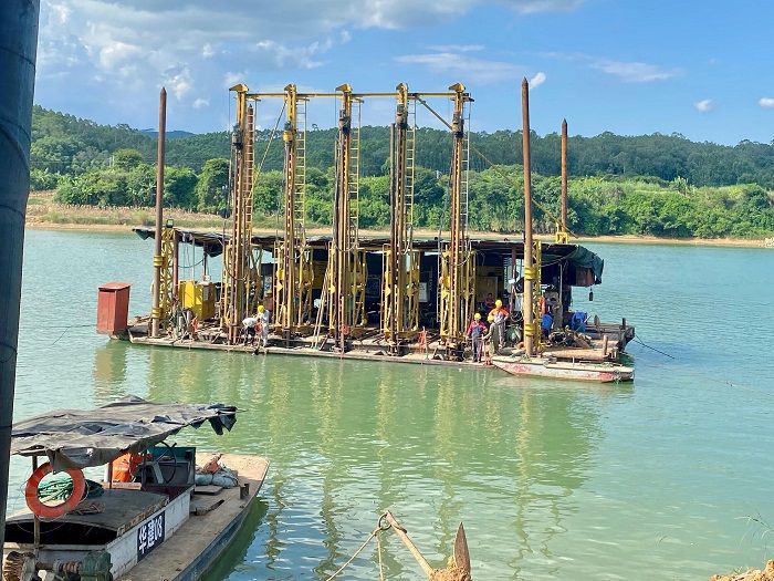 ˮ�±�����ҵ�ֳ��� ���� ��.jpg