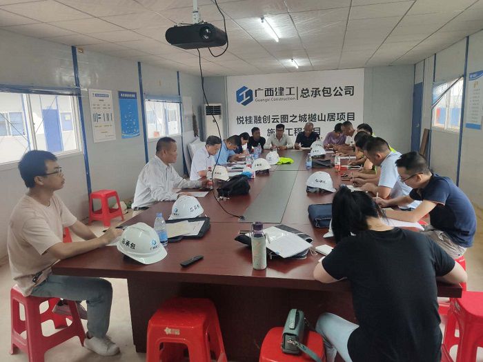 �ۻ��ֳ�����ۿ��  ��.jpg