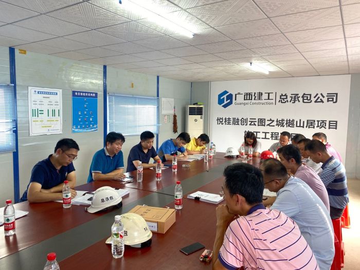 27�ۻ��ֳ������� ��.jpg