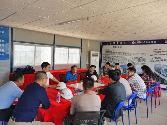 �ۻ��ֳ���½���� ��.jpg