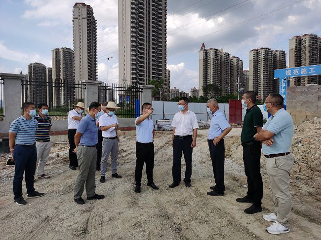 ���Σ����ģ�����Ŀ�ֳ�����ְ�� �㣨��ͼ��.jpg