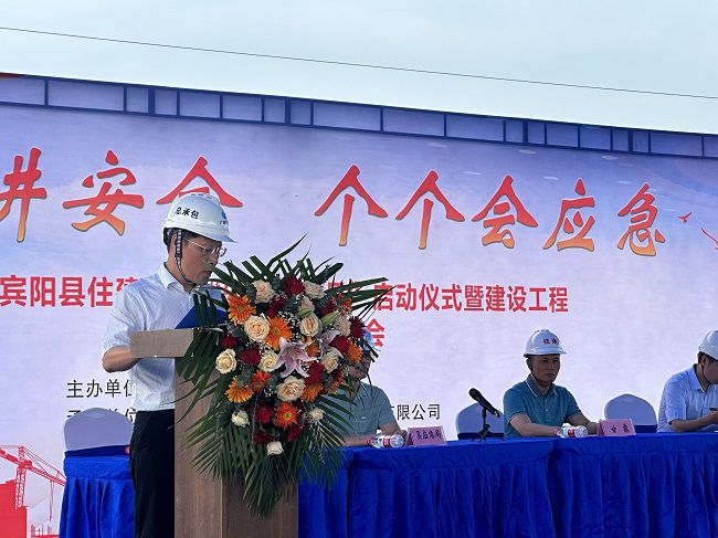 �����ɽ�����¬Цӯ �㣨��ͼ��.jpg