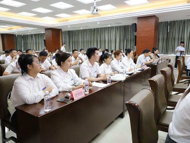 ����ְԱ�����ʱ�Ƿ��������� �㣨��ͼ��.jpg