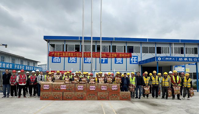 ������ů��ο���˶���Ӱ��Τ���� �㣨��ͼ��.jpg